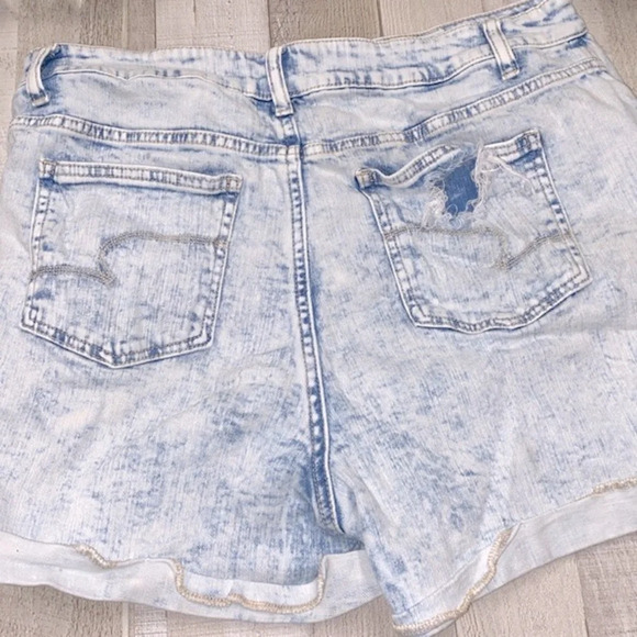 Time and Tru distressed denim shorts high rise size 12 - Picture 5 of 8